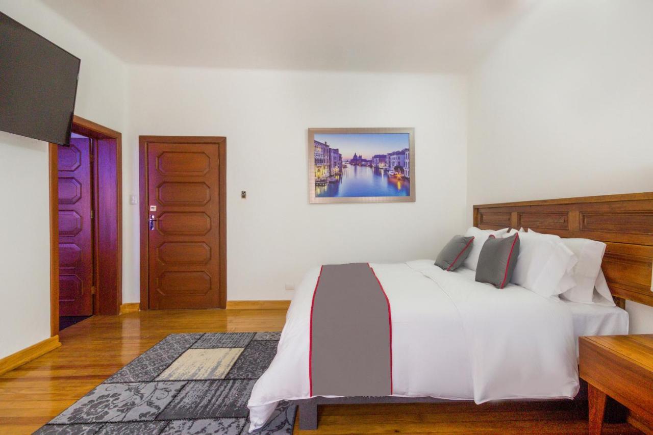 Azabu Hotel Collection ซานหลุยส์โปโตซิ ภายนอก รูปภาพ